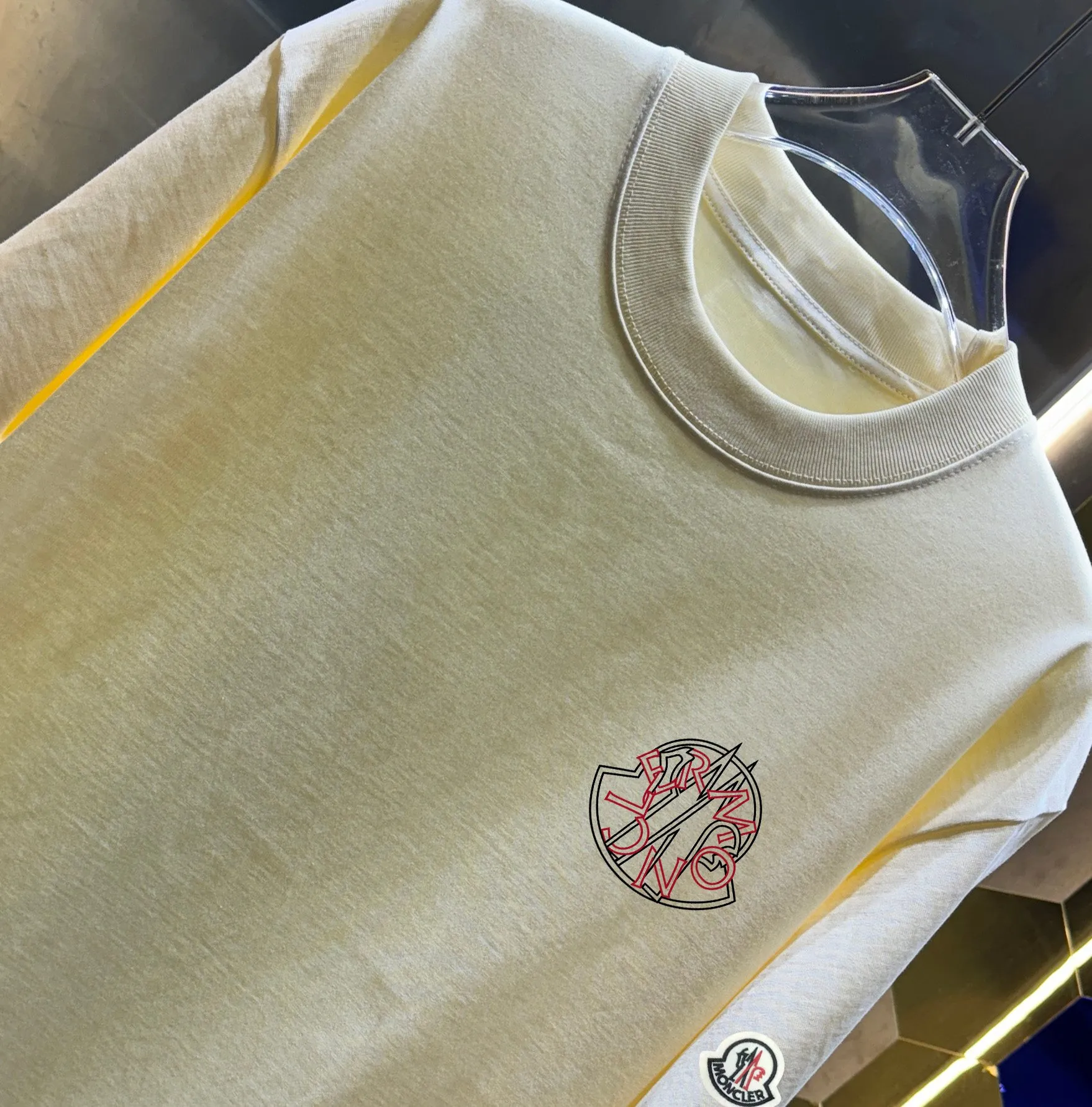 MONCLE * 280 T Classic LOGO 2026ss Quality Versatile Quality Same Style : Black White Green Purple Size：S M L XL XXL